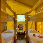 Glamping Le Pech Camping