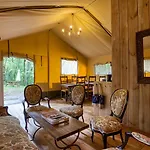 Glamping Le Pech Camping Les Eyzies