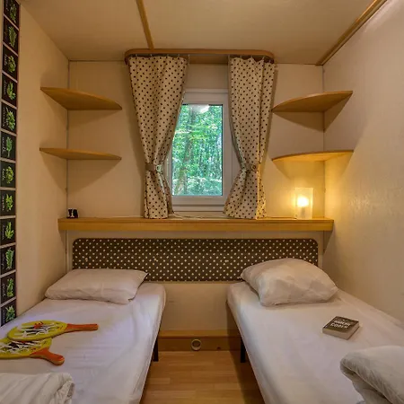 Glamping Le Pech * Les Eyzies