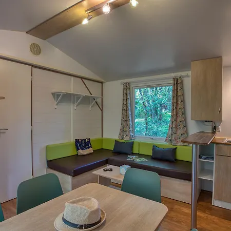 Glamping Le Pech *