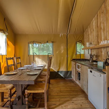 营地 Glamping Le Pech Les Eyzies