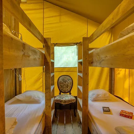 Glamping Le Pech 营地