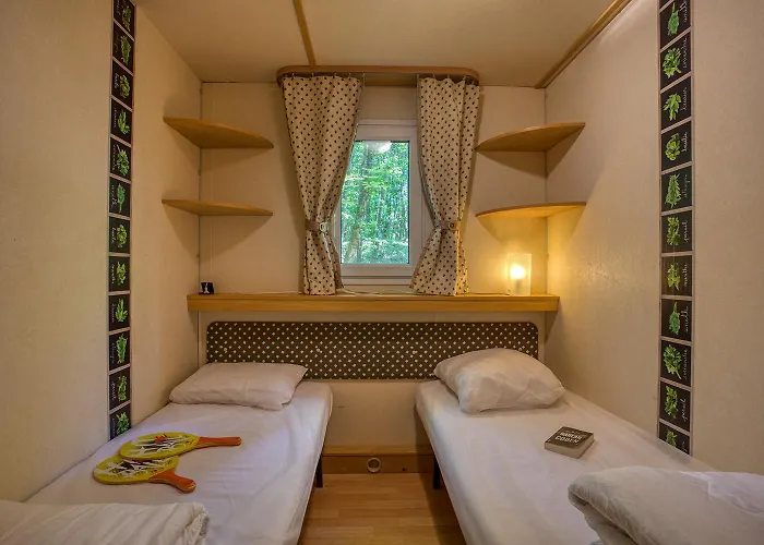 Glamping Le Pech * Les Eyzies