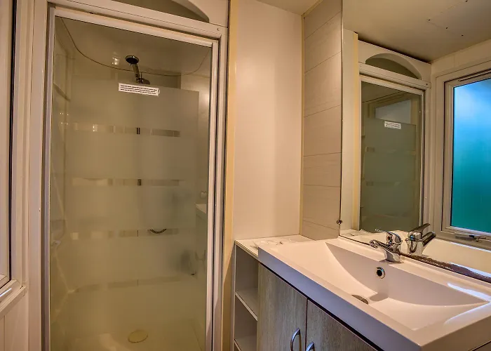 Glamping Le Pech Les Eyzies