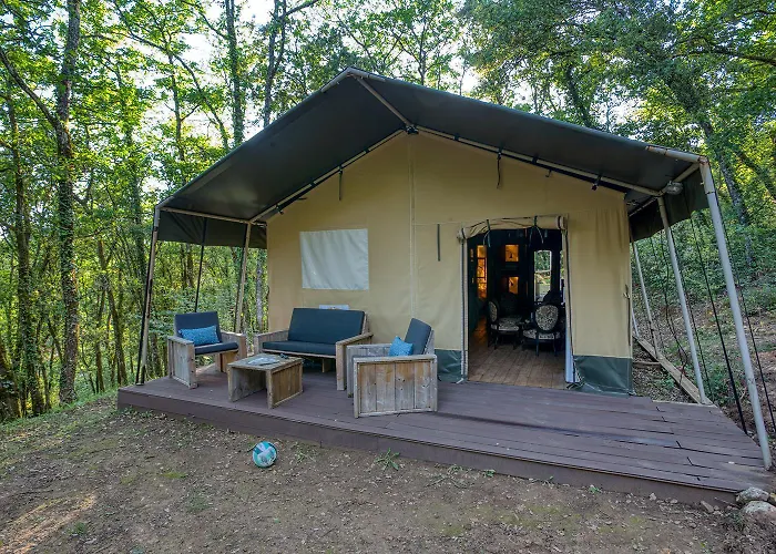 Glamping Le Pech مكان تخييم