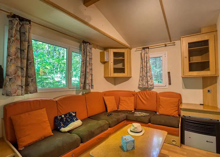 Glamping Le Pech Les Eyzies